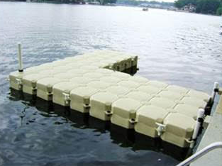 L shaped floating walkway by JetDock
