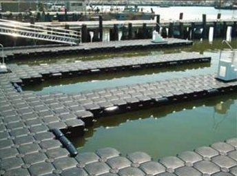 U shaped floating walkway by JetDock