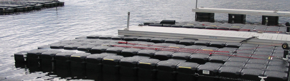 JetDock floating boat lift