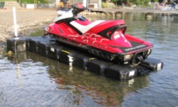 Shallow Water dock for drive on dry docking